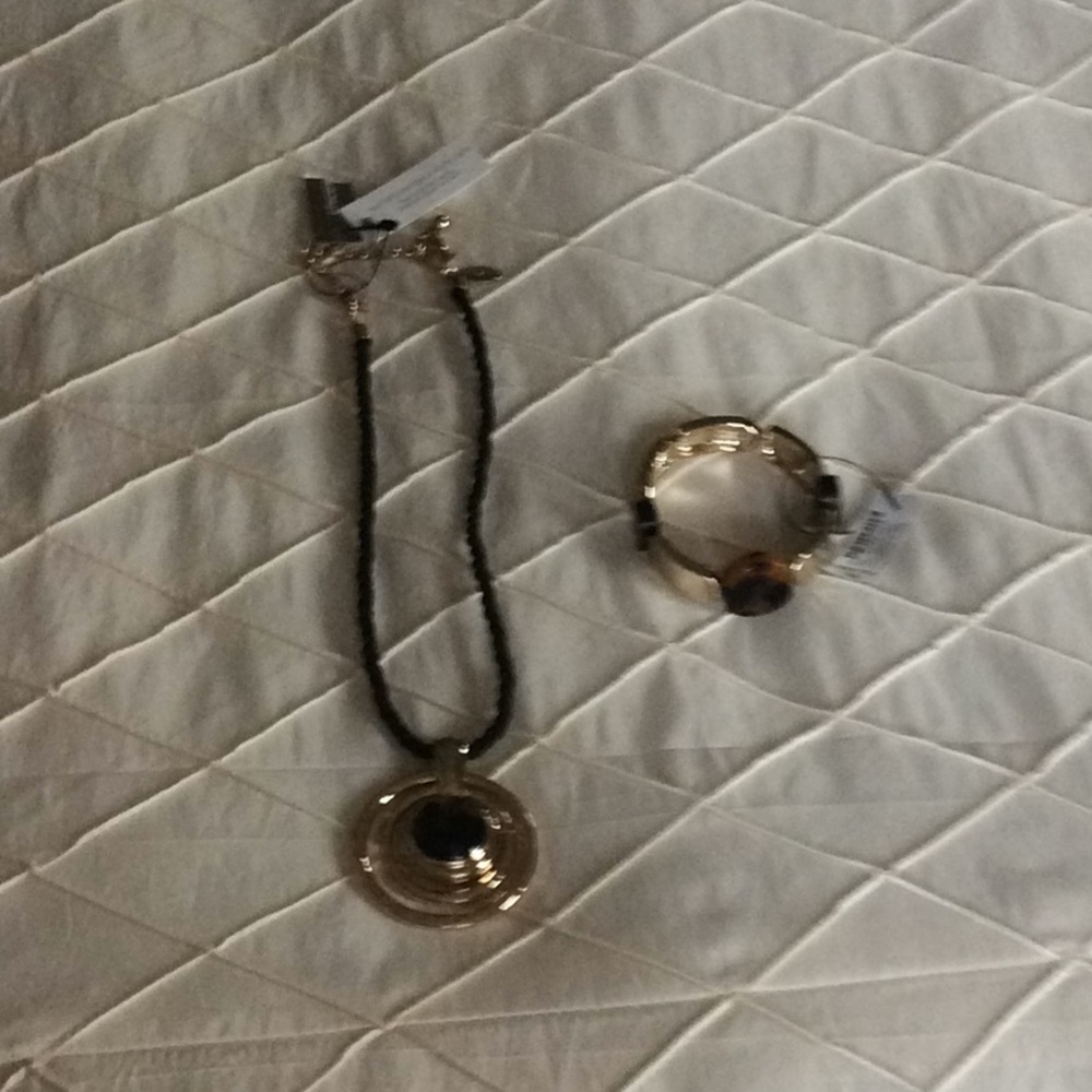 Necklace and bracelet